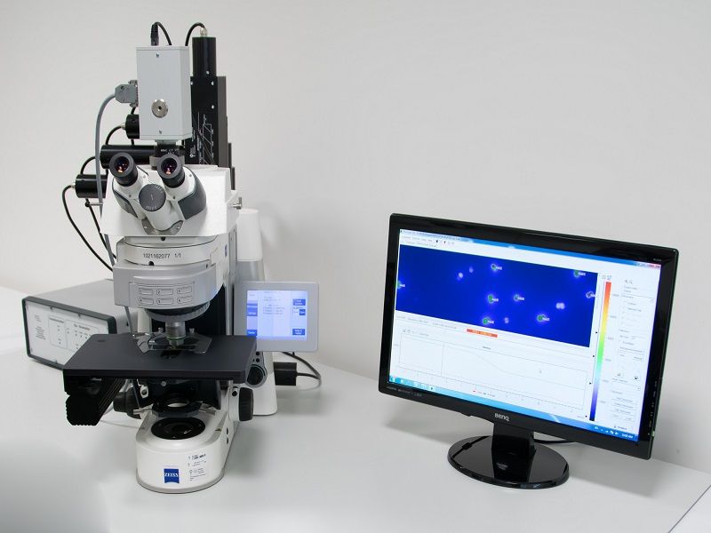 Prinsip Kerja dan Kegunaan dari Mikroskop Fluoresensi 